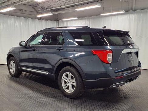 Certified 2023 Ford Explorer XLT w/ Equipment Group 202A AWD/4WD image 2