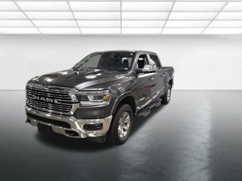Used 2020 RAM 1500 Laramie w/ Off Road Group AWD/4WD image 9