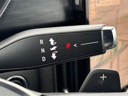 Used 2024 GMC Acadia AT4 w/ Super Cruise Package image 41