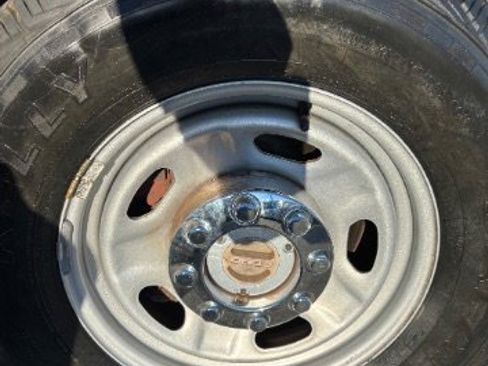 Used 2016 Ford F250 XL w/ XL Appearance Package image 17