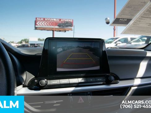 Used 2024 Kia Forte LXS image 21