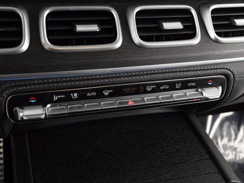 Used 2023 Mercedes-Benz GLE 450 4MATIC image 27