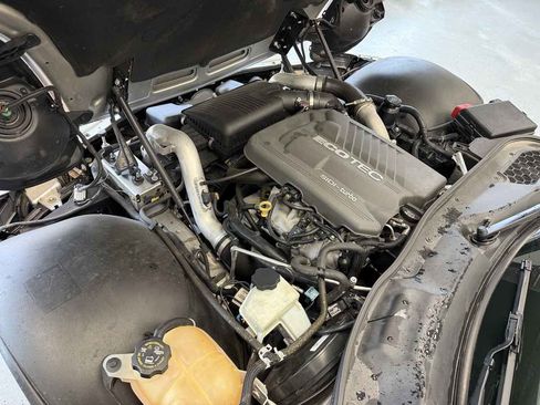 Used 2007 Pontiac Solstice GXP w/ Premium Package image 28