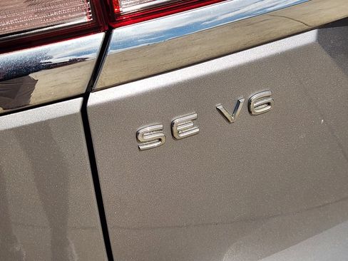 Used 2023 Volkswagen Atlas SE FWD image 14