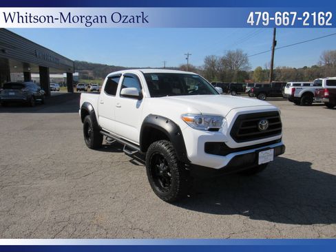 Used 2022 Toyota Tacoma SR image 22