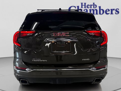 Used 2020 GMC Terrain Denali w/ Denali Premium Package image 6