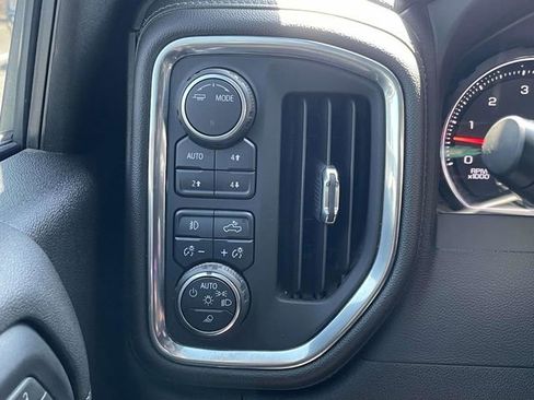 Used 2022 Chevrolet Silverado 2500 LTZ w/ LTZ Convenience Package AWD/4WD image 24
