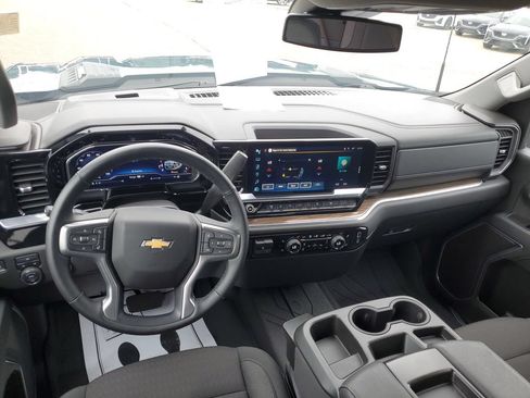 Used 2025 Chevrolet Silverado 2500 LT w/ All Star Edition AWD/4WD image 28