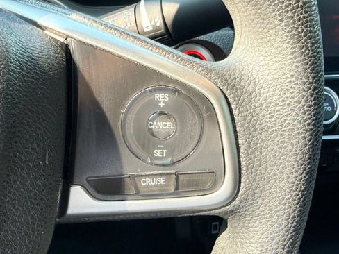 Used 2018 Honda Civic EX image 33