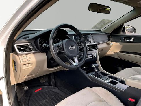 Used 2016 Kia Optima LX FWD image 17