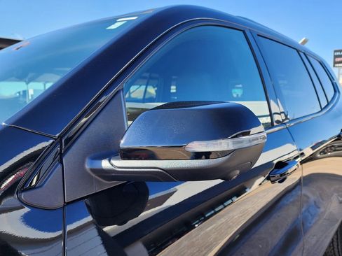 New 2026 GMC Acadia Elevation w/ Black Edition image 12