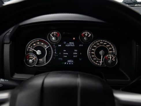 Used 2017 RAM 3500 Laramie Longhorn image 12