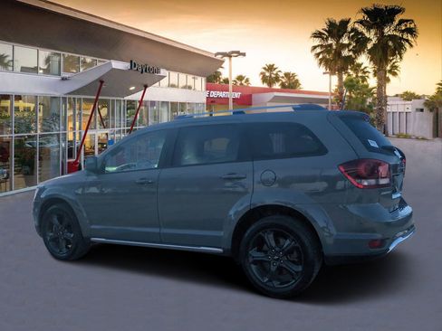 Used 2020 Dodge Journey Crossroad w/ Popular Equipment Group image 5