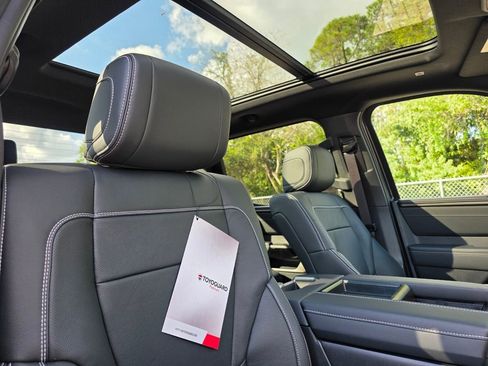 New 2026 Toyota Tundra Limited AWD/4WD image 15