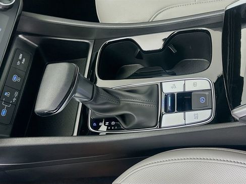 Certified 2026 Hyundai Santa Cruz SEL FWD image 16