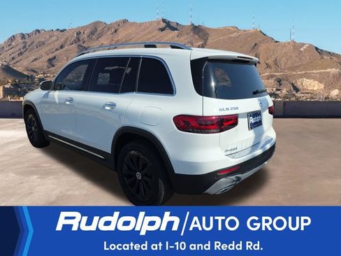 Used 2023 Mercedes-Benz GLB 250 4MATIC w/ Premium Package image 3