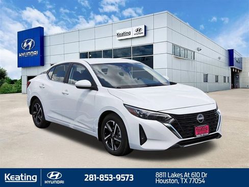 Used 2025 Nissan Sentra SV w/ All-Weather Package FWD image 3