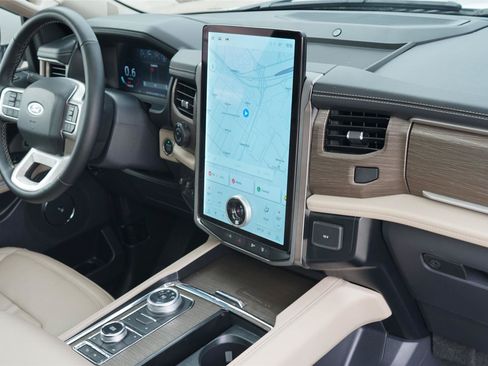 Certified 2024 Ford Expedition Max Limited AWD/4WD image 29