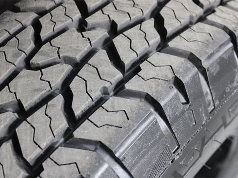 Used 2019 Chevrolet Silverado 3500 LTZ w/ Duramax Plus Package image 16