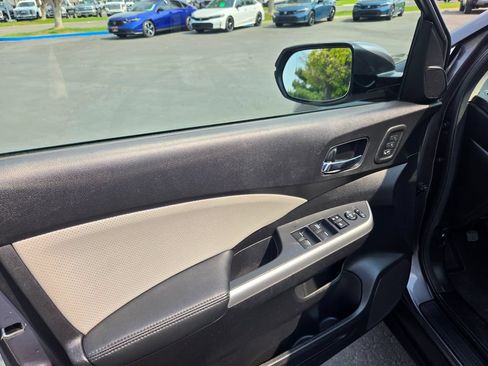 Used 2015 Honda CR-V Touring image 17
