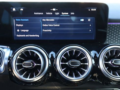 Used 2025 Mercedes-Benz GLB 250 w/ Driver Assistance Package image 47