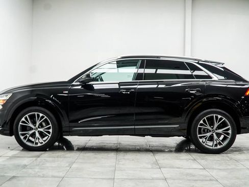Used 2023 Audi Q8 Premium Plus AWD/4WD image 12