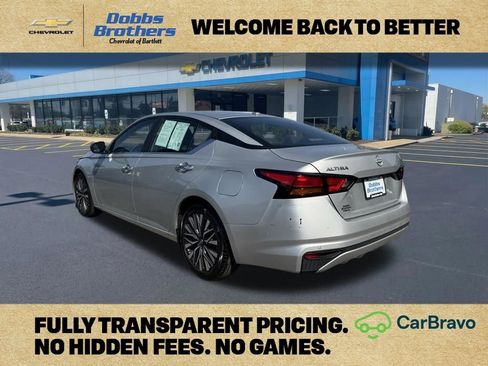 Used 2024 Nissan Altima 2.5 SV FWD image 5