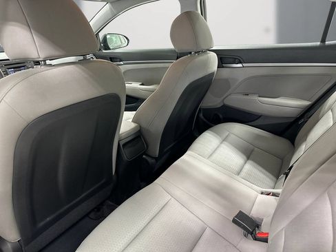 Used 2017 Hyundai Elantra SE w/ Cargo Package FWD image 15
