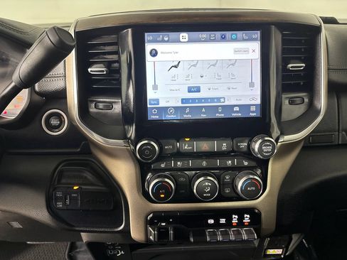 Used 2024 RAM 2500 Laramie w/ Safety Group AWD/4WD image 15