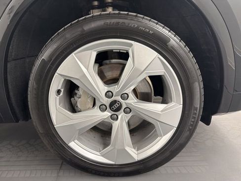 Used 2023 Audi Q5 2.0T Premium Plus w/ Premium Plus Package image 11