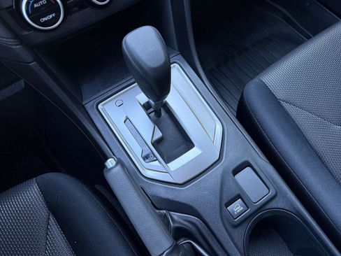 Certified 2023 Subaru Crosstrek 2.0i image 24