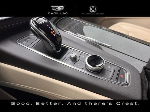 Used 2024 Cadillac Escalade Premium Luxury image 20