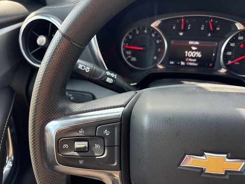 Used 2025 Chevrolet Blazer LT image 32