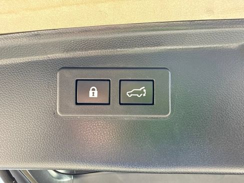 Used 2021 Subaru Outback Premium AWD/4WD image 26