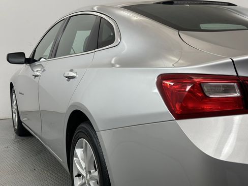 Used 2018 Chevrolet Malibu LT image 57