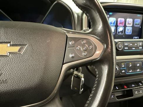 Used 2016 Chevrolet Colorado Z71 AWD/4WD image 9