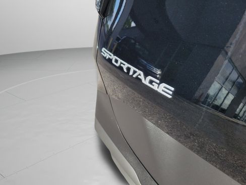 Certified 2023 Kia Sportage X-Line w/ X-Line Premium Package AWD/4WD image 32
