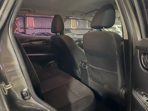 Used 2018 Nissan Rogue Sport S w/ S Appearance Package image 12