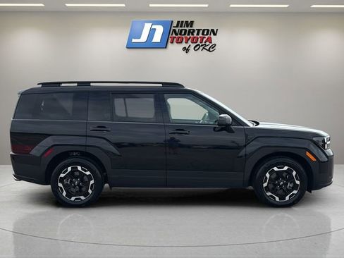 Used 2025 Hyundai Santa Fe SEL image 4