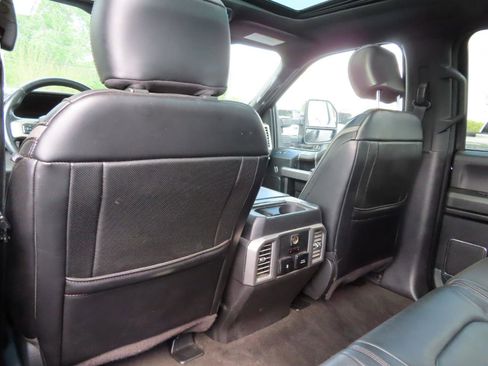 Used 2018 Ford F450 Platinum w/ Platinum Ultimate Package image 32