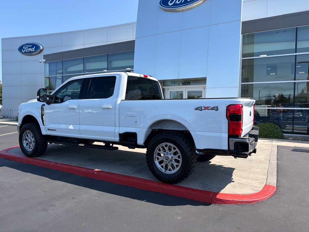 Used 2025 Ford F350 Lariat w/ Camper Package AWD/4WD image 2