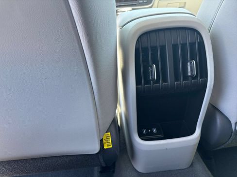 Used 2026 Hyundai Kona SEL Sport FWD image 19