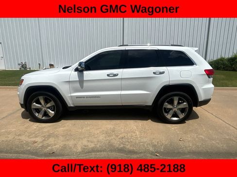 Used 2016 Jeep Grand Cherokee Limited w/ Luxury Group II AWD/4WD image 8