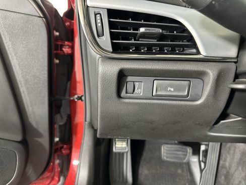 Used 2016 Cadillac ATS Luxury w/ Cold Weather Package image 19