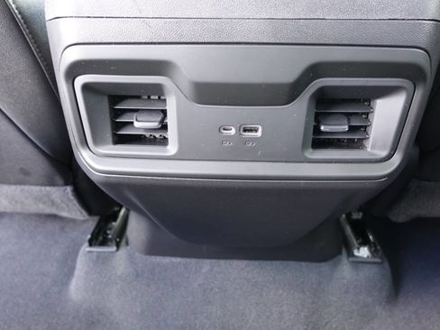 Used 2022 Chevrolet Silverado 1500 LT Trail Boss image 47