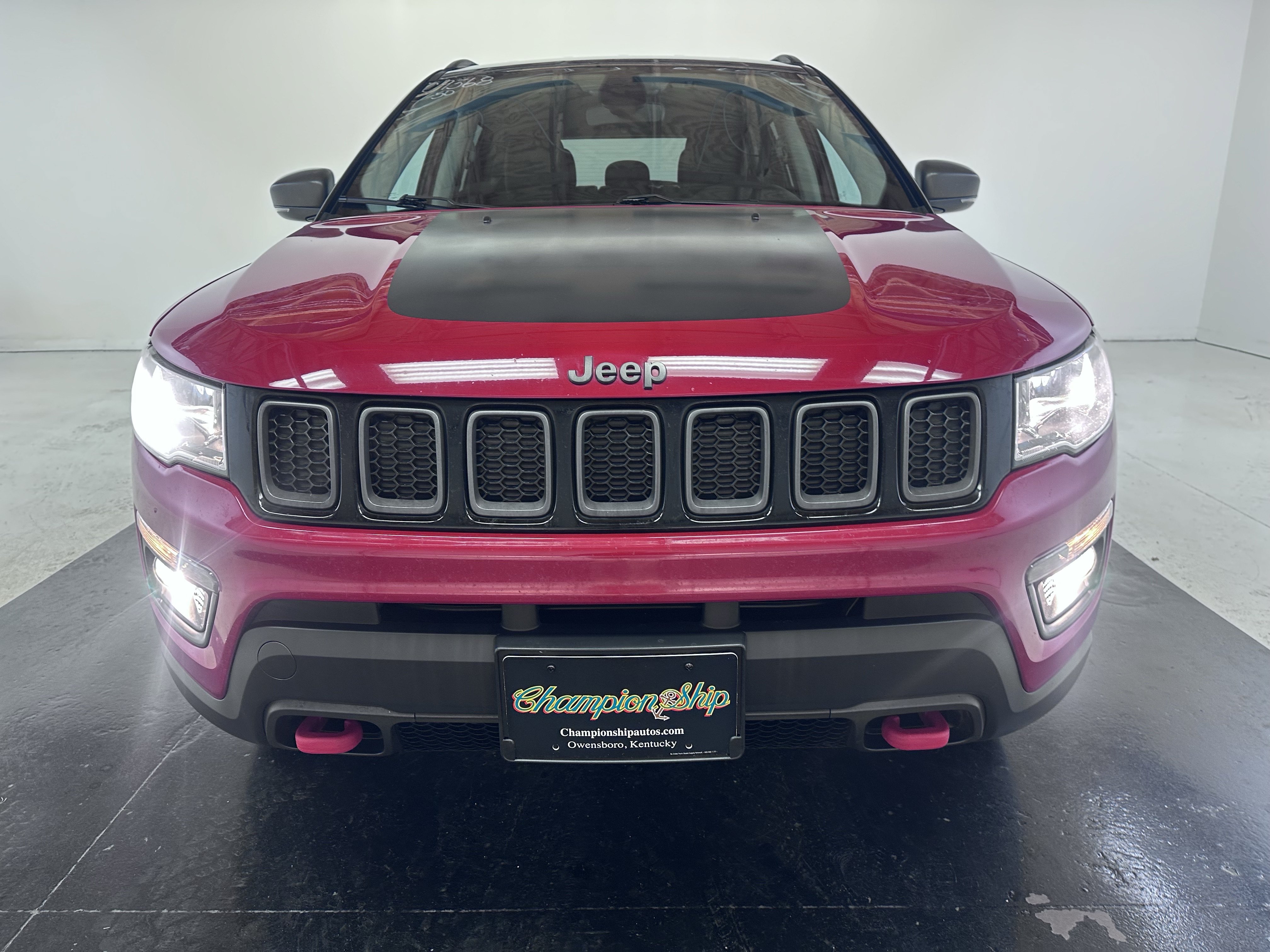Used 2020 Jeep Compass Trailhawk AWD/4WD image 49