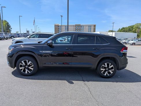 Used 2023 Volkswagen Atlas Cross Sport SE AWD/4WD image 6