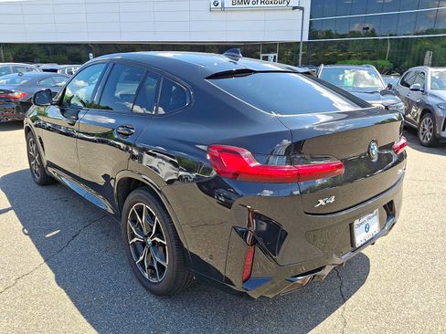 Used 2023 BMW X4 xDrive30i w/ M Sport Package AWD/4WD image 5