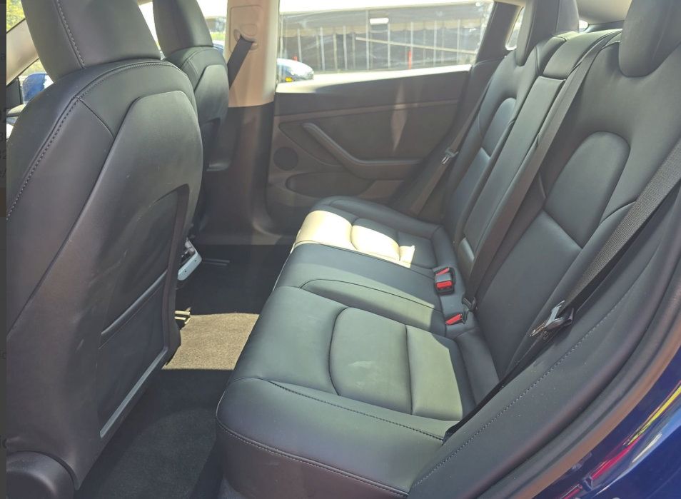 Used 2023 Tesla Model 3 Standard Range RWD image 21