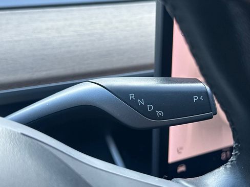 Used 2018 Tesla Model 3 Long Range image 23